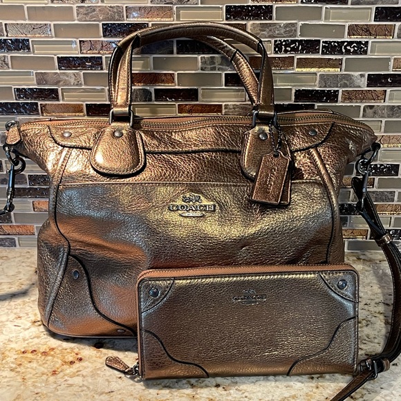 Coach bag - Picture 1 of 13